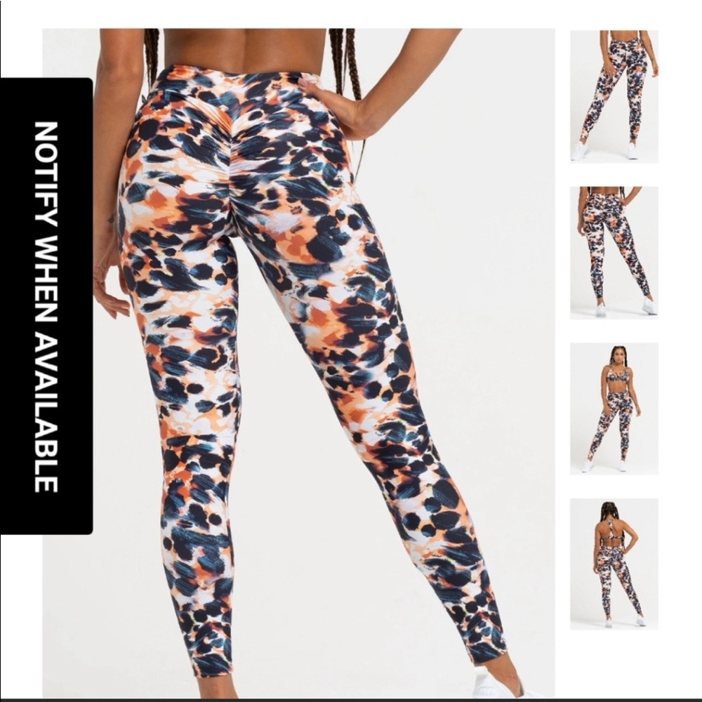Lici fit Wild Thing V-cut Scrunch Leggings - Picture 2 of 3